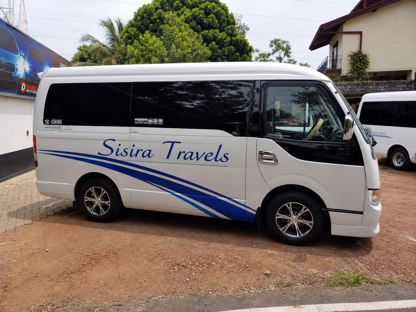 Realistic vehicle branding by Sisira Travels